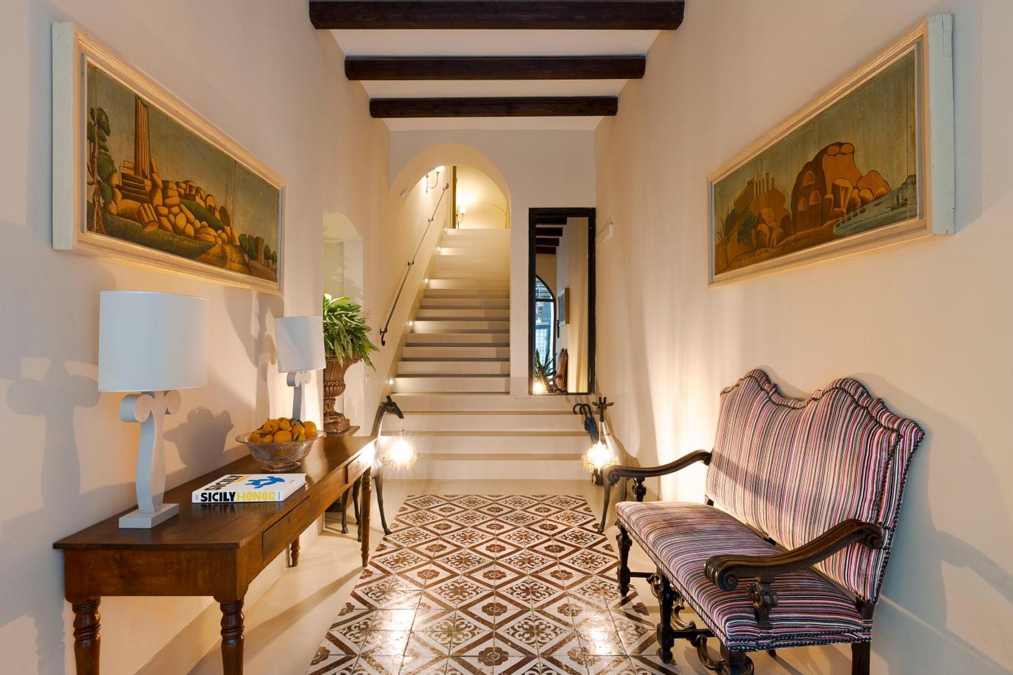 Palazzo Arone Dei Baroni Di Valentino Hotel Palermo Kültér fotó