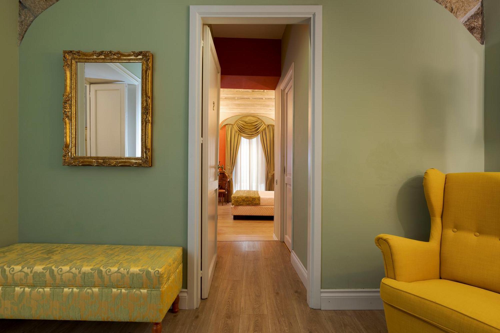 Palazzo Arone Dei Baroni Di Valentino Hotel Palermo Kültér fotó
