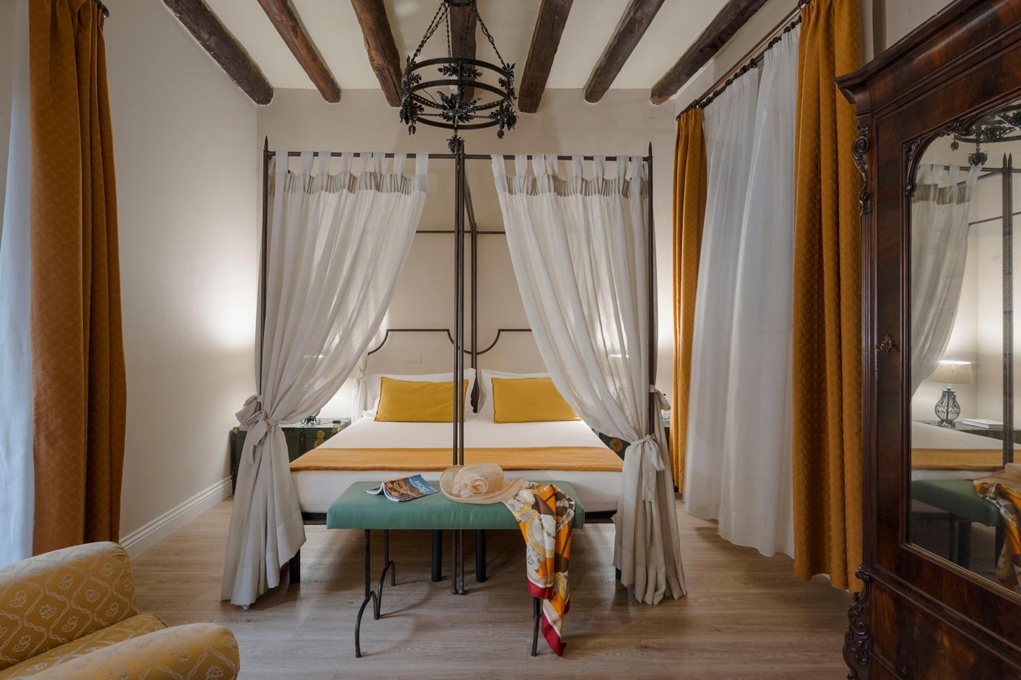 Palazzo Arone Dei Baroni Di Valentino Hotel Palermo Kültér fotó