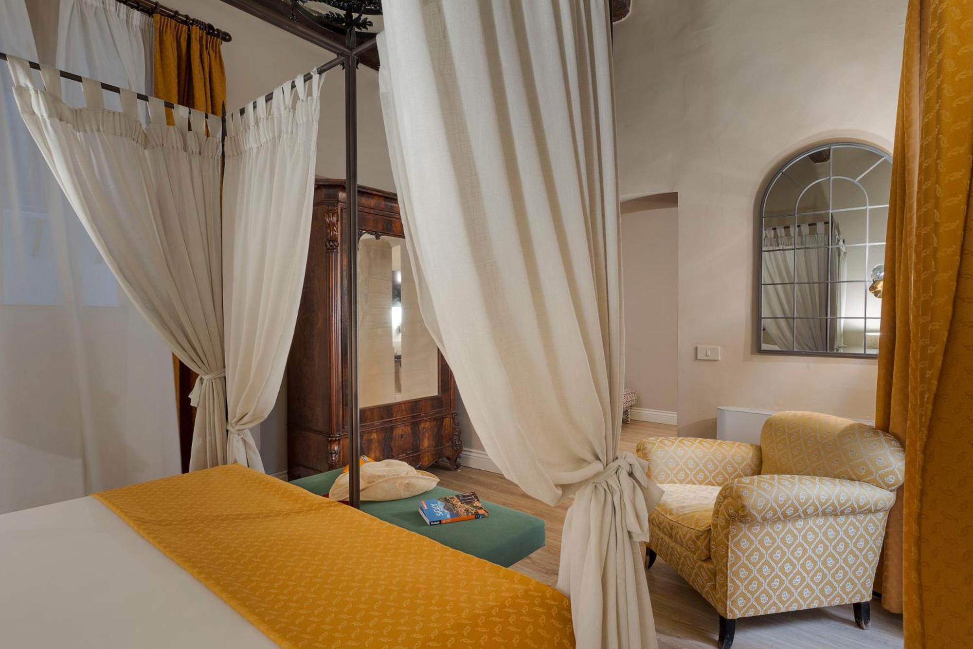 Palazzo Arone Dei Baroni Di Valentino Hotel Palermo Kültér fotó
